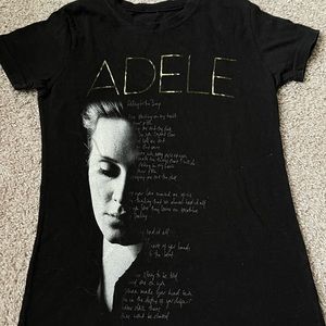 Adele rolling in the deep tee